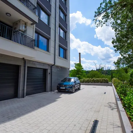 Apartment Trinavis Boutique Apartments, Own Private Parking, Center, Entire Veliko Tarnovo