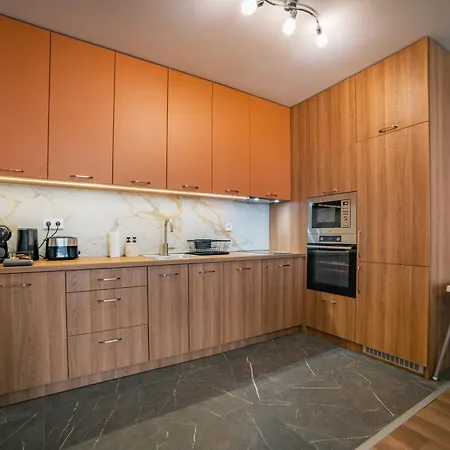 Apartment Trinavis Boutique Apartments, Own Private Parking, Center, Entire *