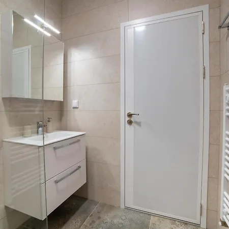Apartment Trinavis Boutique Apartments, Own Private Parking, Center, Entire
