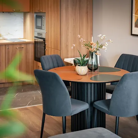 Apartment Trinavis Boutique Apartments, Own Private Parking, Center, Entire Veliko Tarnovo