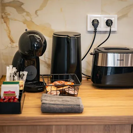 Trinavis Boutique Apartments, Own Private Parking, Center, Entire * Veliko Tarnovo