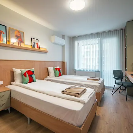 Trinavis Boutique Apartments, Own Private Parking, Center, Entire Apartment Veliko Tarnovo