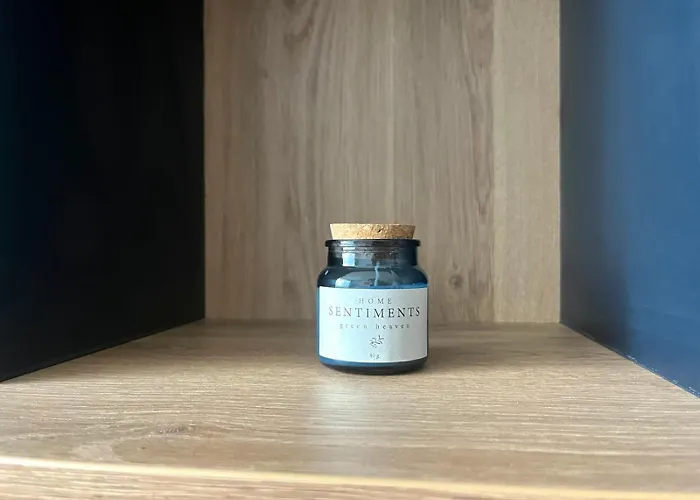 Trinavis Boutique Apartments, Own Private Parking, Center, Entire