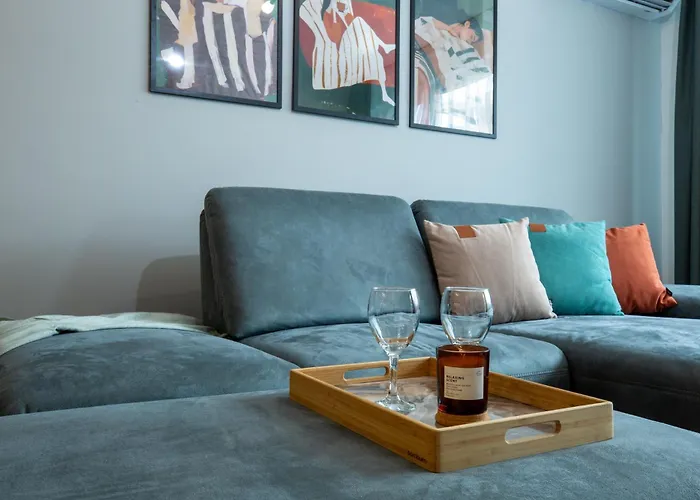 Apartament Trinavis Boutique Apartments, Own Private Parking, Center, Entire