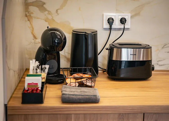 Trinavis Boutique Apartments, Own Private Parking, Center, Entire * Veliko Tărnovo