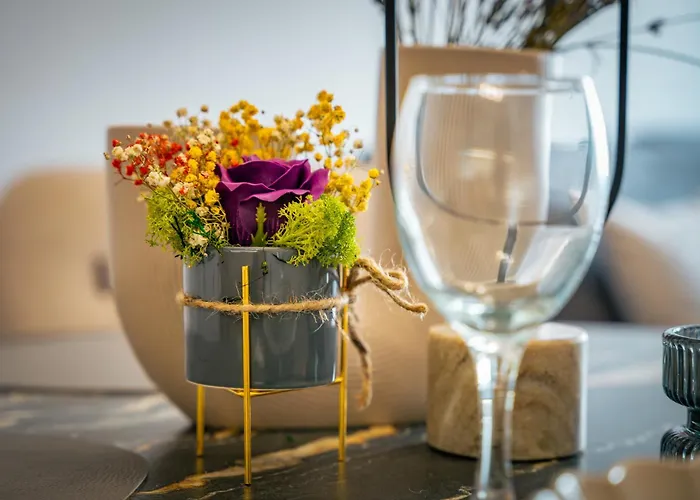 Apartament Trinavis Boutique Apartments, Own Private Parking, Center, Entire Veliko Tărnovo