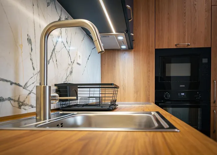 Trinavis Boutique Apartments, Own Private Parking, Center, Entire Apartment Veliko Tarnovo