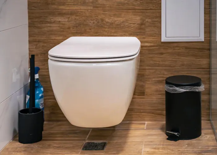 Trinavis Boutique Apartments, Own Private Parking, Center, Entire Apartment