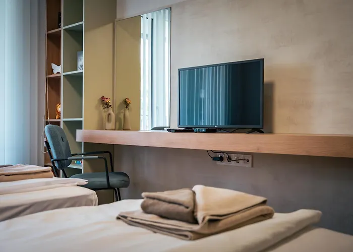 Trinavis Boutique Apartments, Own Private Parking, Center, Entire * Veliko Tărnovo